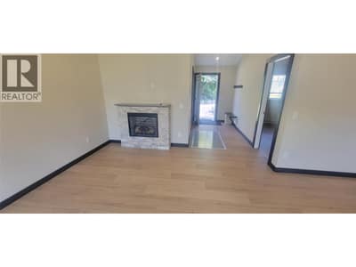 611 Casley Court Unit# 3, New Denver