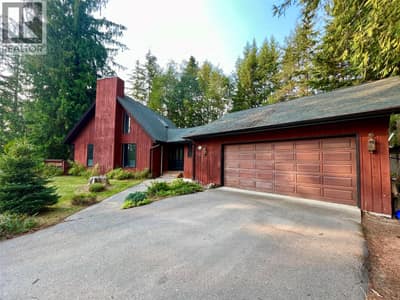 225 6th Street, Nakusp