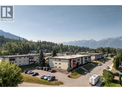 40 RIDGEMONT Avenue Unit# 101, Fernie