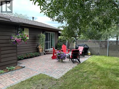 5128 44 Place NE, Chetwynd