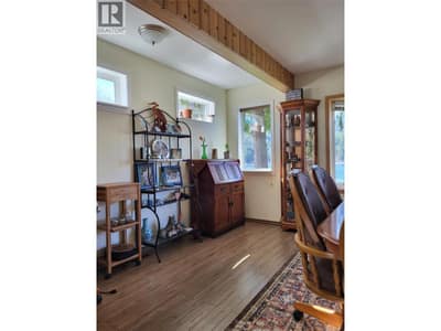 8350 BUSK Road, Balfour