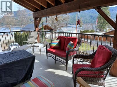 2428 Blind Bay Road, Blind Bay