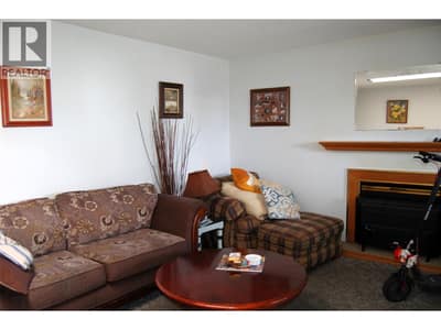 11110 Quinpool Road Unit# 2, Summerland