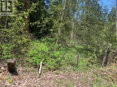 Lot A Squilax-Anglemont Road, Lee Creek