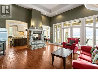 3298 Shiraz Court, West Kelowna