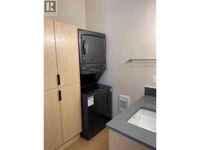611 Casley Court Unit# 2, New Denver