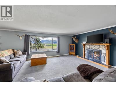 6572 Becker Road, Westwold