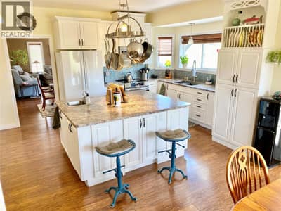 6341 Thompson River Drive W, Kamloops