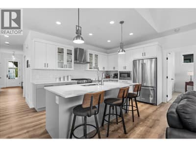 185 Diamond Way, Vernon