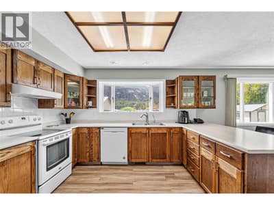 1888 Nicolls Road, Merritt