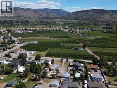 1038 Fairview Road, Oliver