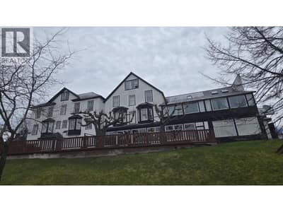 96 4 Avenue SW, Nakusp