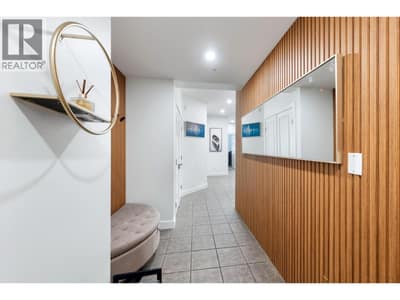 1088 Sunset Drive Unit# 352, Kelowna