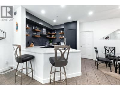 1088 Sunset Drive Unit# 352, Kelowna