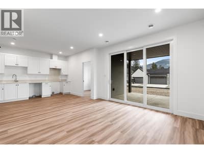 7005 Manning Place, Vernon