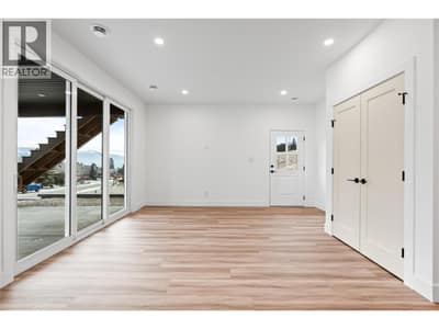 7005 Manning Place, Vernon