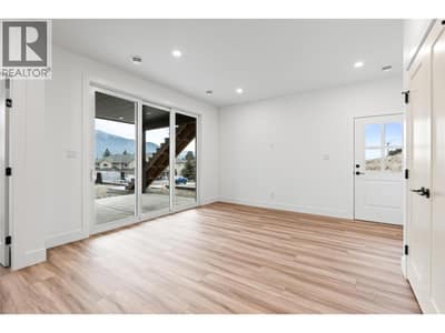 7005 Manning Place, Vernon