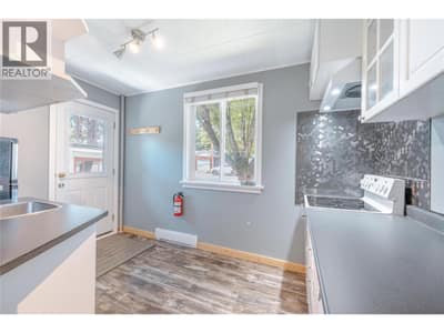 Kitchen, Main Floor