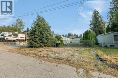 1015 Garden Road, South Slocan