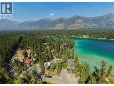6740 Rosen Lake Road, Jaffray