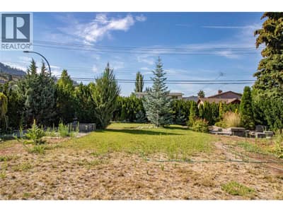 105 Lee Avenue, Penticton