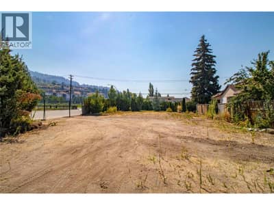 105 Lee Avenue, Penticton