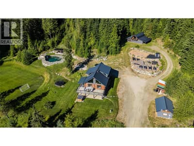 6580 Highway 6, Ymir