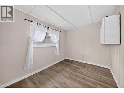 7555 Highway 43 Unit# D6, Sparwood