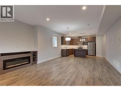756 Glenwood Avenue Unit# 1, Kelowna