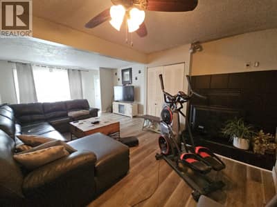 4704 50 Avenue NE, Chetwynd