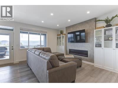 Living room with built-ins
