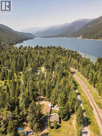 6010 Harrop-Procter Road, Nelson