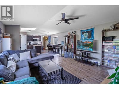 700 PATTERSON Street W Unit# 56, Cranbrook