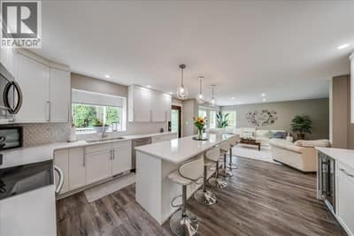 1021 BRIDGEVIEW Crescent, Castlegar