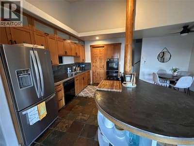 460 Galway Place, Vernon