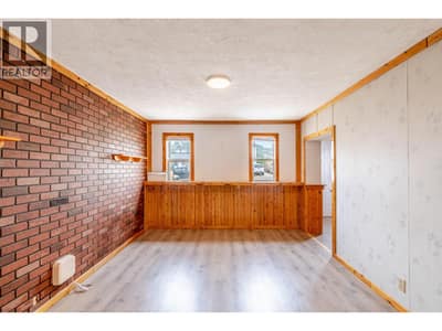 553 Papineau Street, Penticton