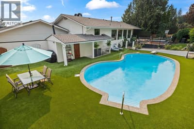 2340 Thacker Drive, West Kelowna