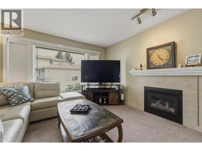 4407 20th Street Unit# 4, Vernon