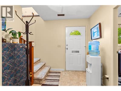1812 46 Avenue, Vernon