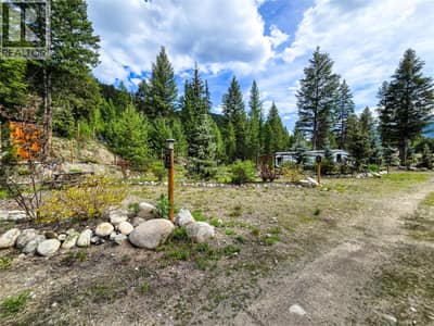 5550 Highway 33 Highway, Beaverdell