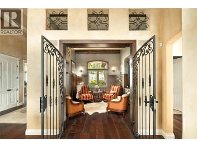 954 Hewetson Avenue, Kelowna