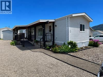Covered patio, easy access