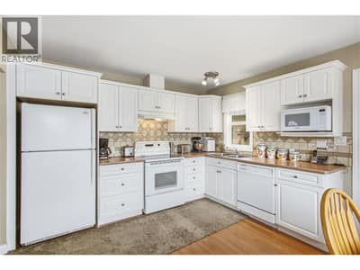 1339 Richter Street, Kelowna