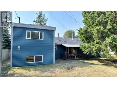 503 Woodgreen Crescent, Greenwood
