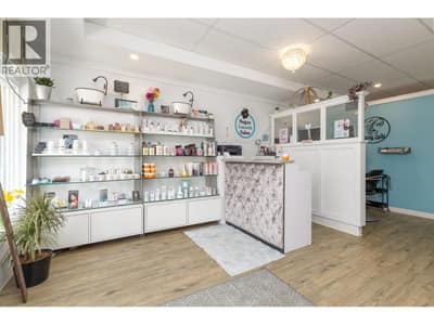261 Alexander Street, Salmon Arm