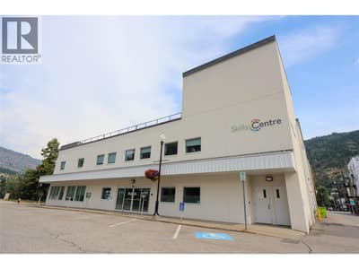 1060 Eldorado Street, Trail