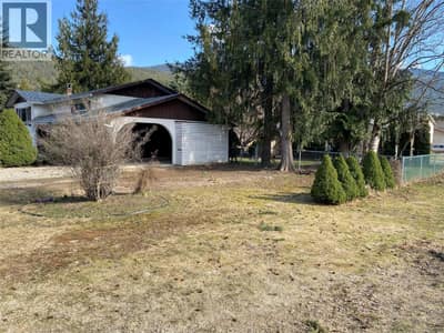 613 Forest Park Street, Sicamous