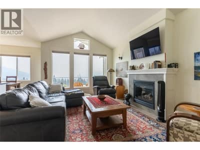 440 ARALIA Place, Logan Lake