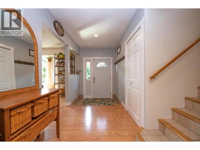 2209 Leblanc Street, Lumby