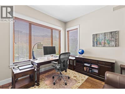 942 Hewetson Avenue, Kelowna